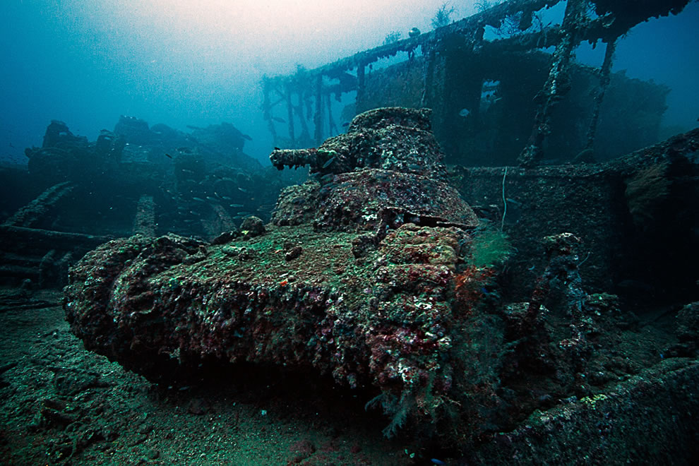 A-light-tank-on-the-deck-of-the-San-Francisco-Maru-at-about-50m-depth-in-Truk-Lagoon
